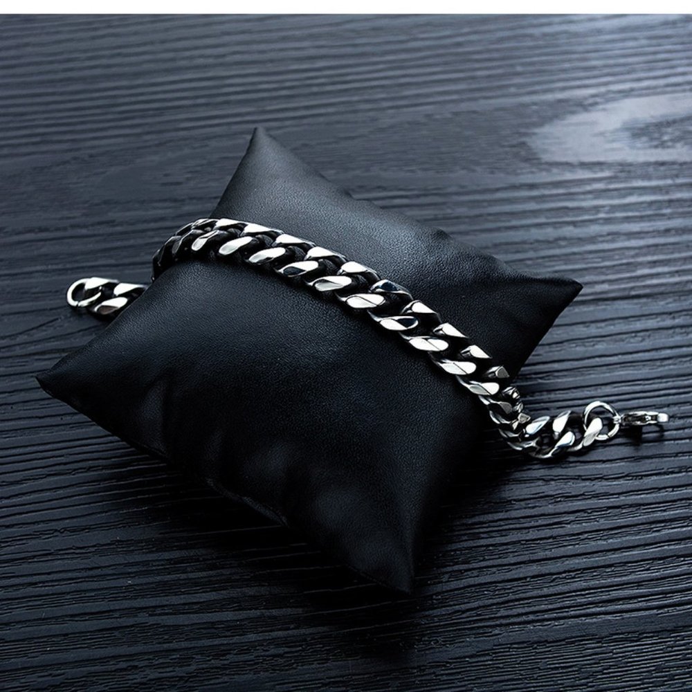 men silver color bracelet - Picture 4 of 4